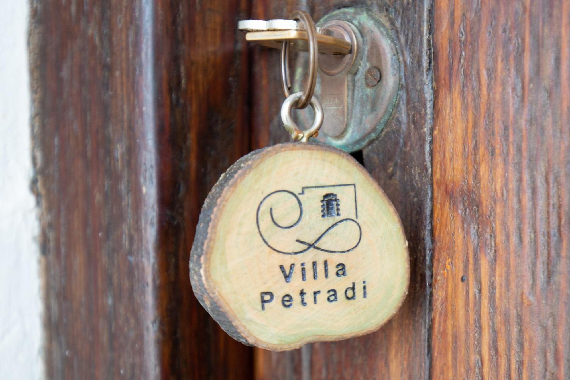 Petradi Studios&Villa Aegiali Esterno foto